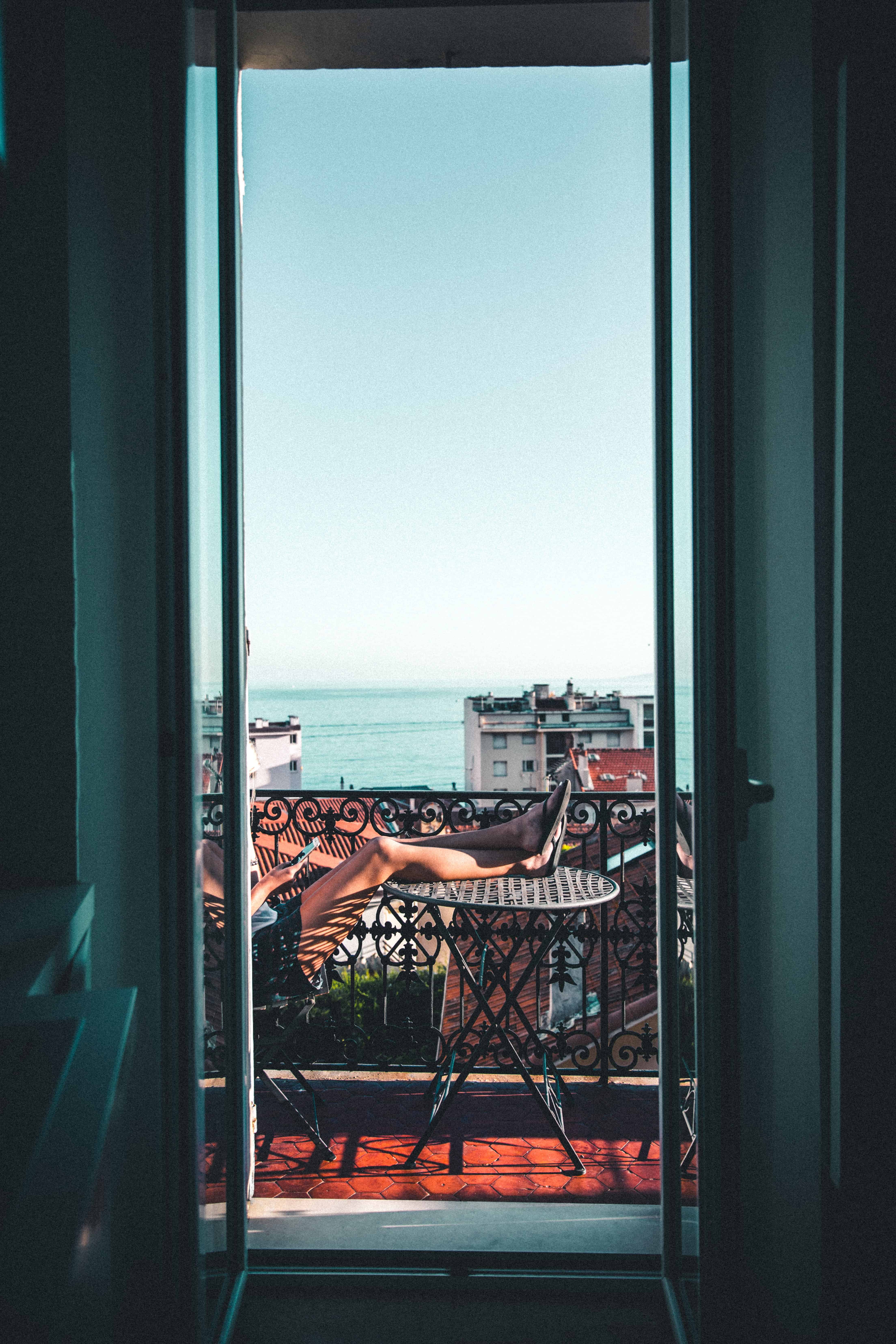 andre-benz-RAXQkgmyrcA-unsplash